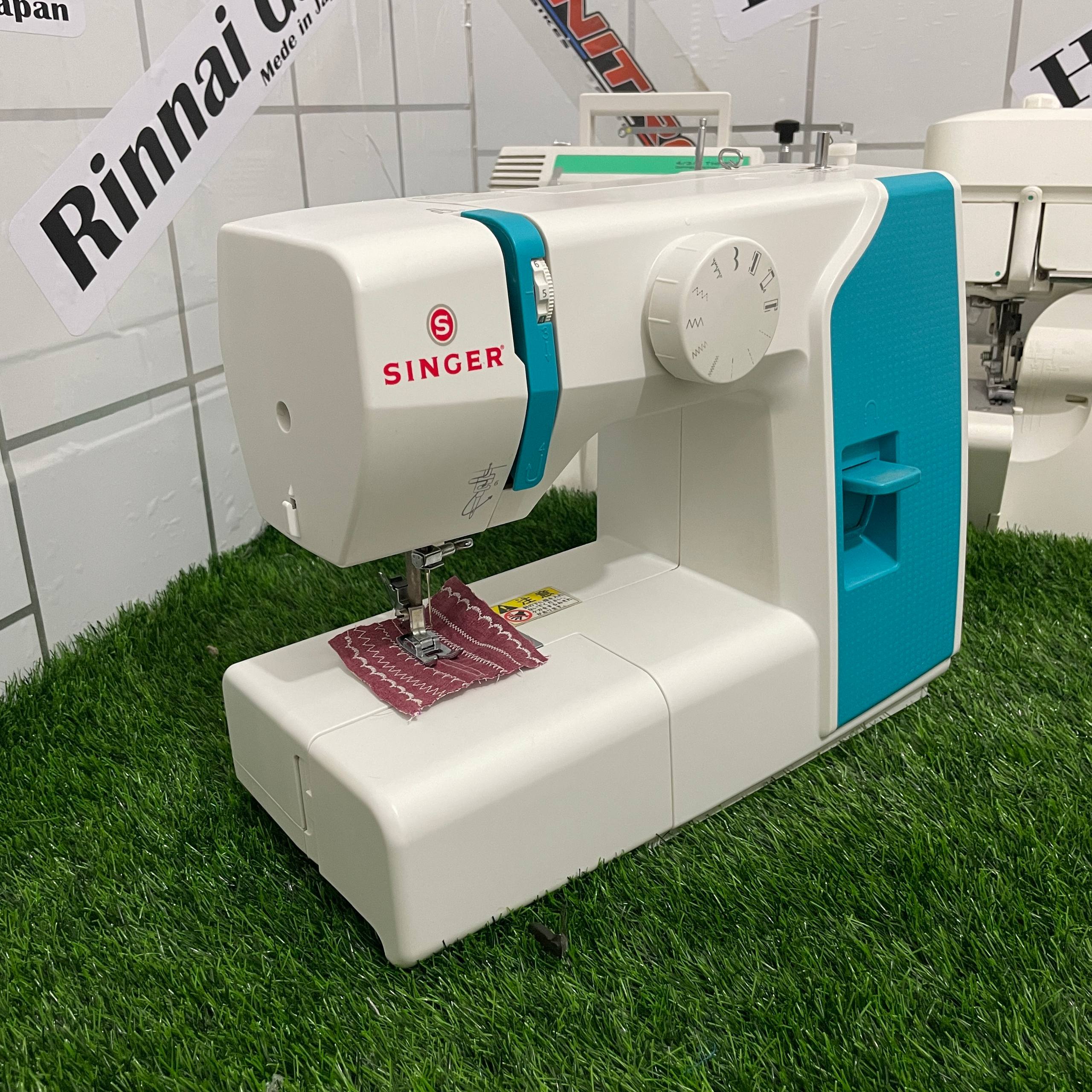 چرخ خیاطی  SINGER مدل SN10C