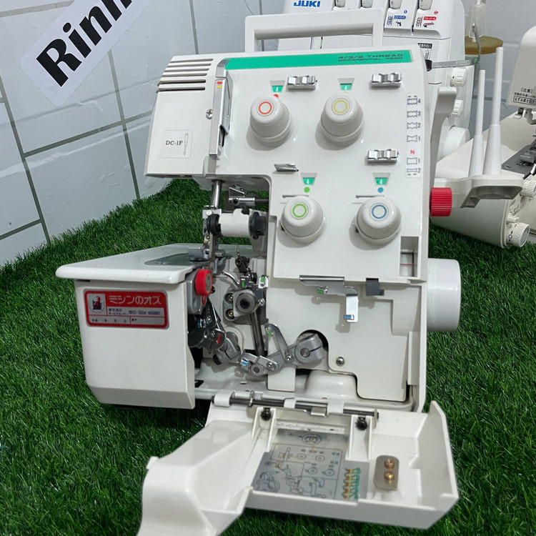 چرخ سردوز baby lock مدل BL4