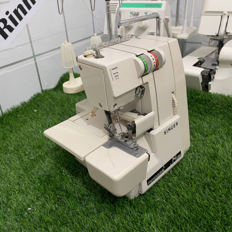 چرخ سردوز SINGER مدل 14U811