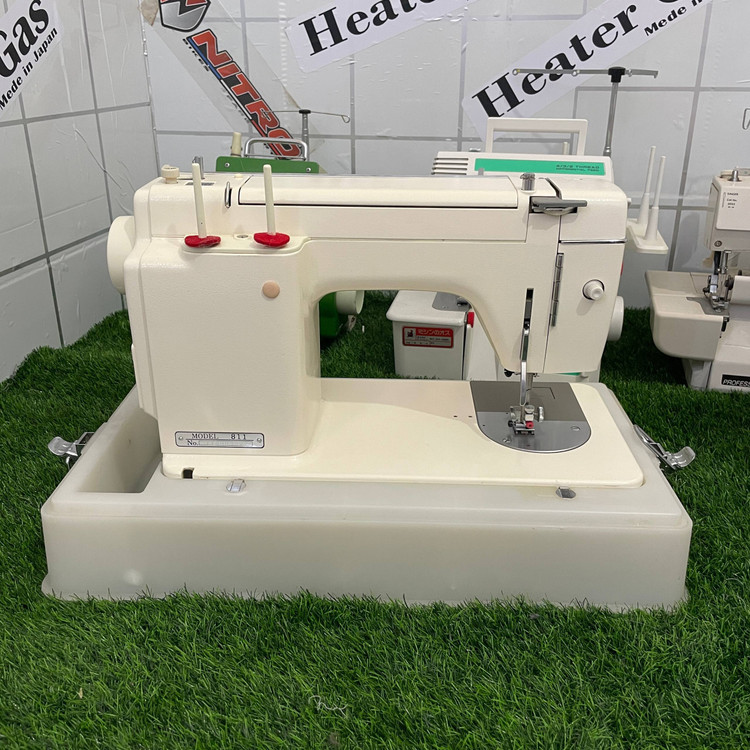 چرخ خیاطی ژانومه مدل 811 استوک