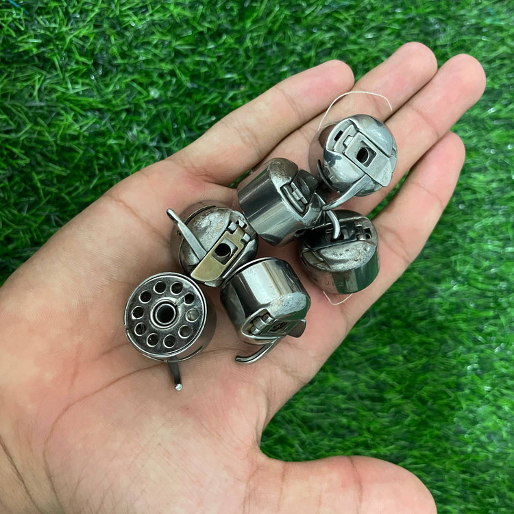 ماکوی چرخ خیاطی ژانومه 802 به همراه ماسوره فلزی