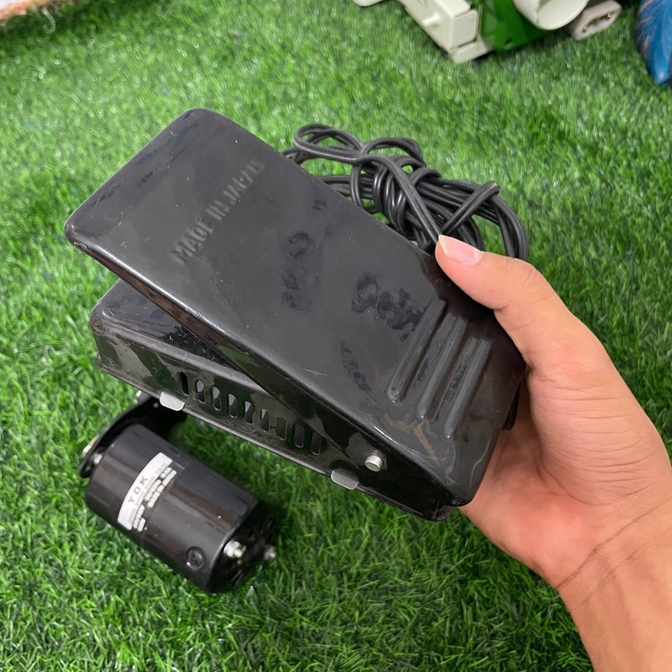 دینام و پدال چرخ های دستی