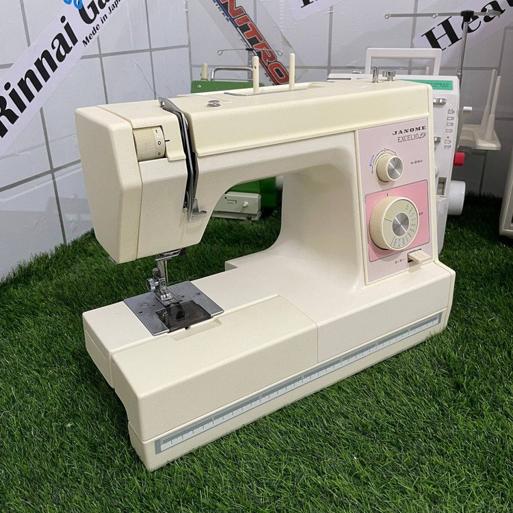 چرخ خیاطی ژانومه مدل631 استوک