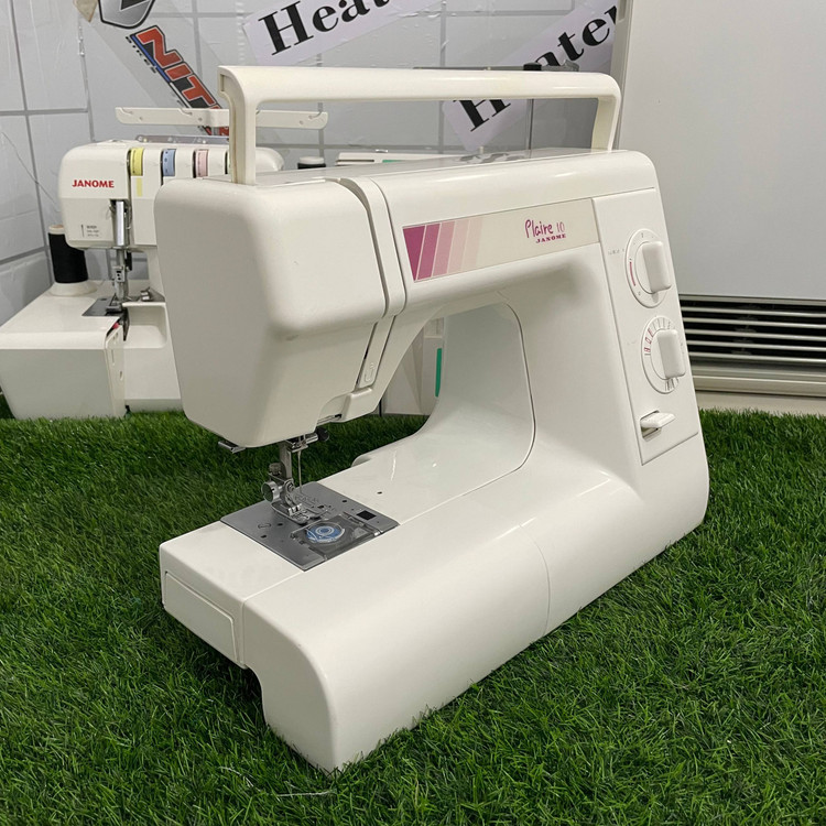 چرخ خیاطی ژانومه مدل 637 استوک