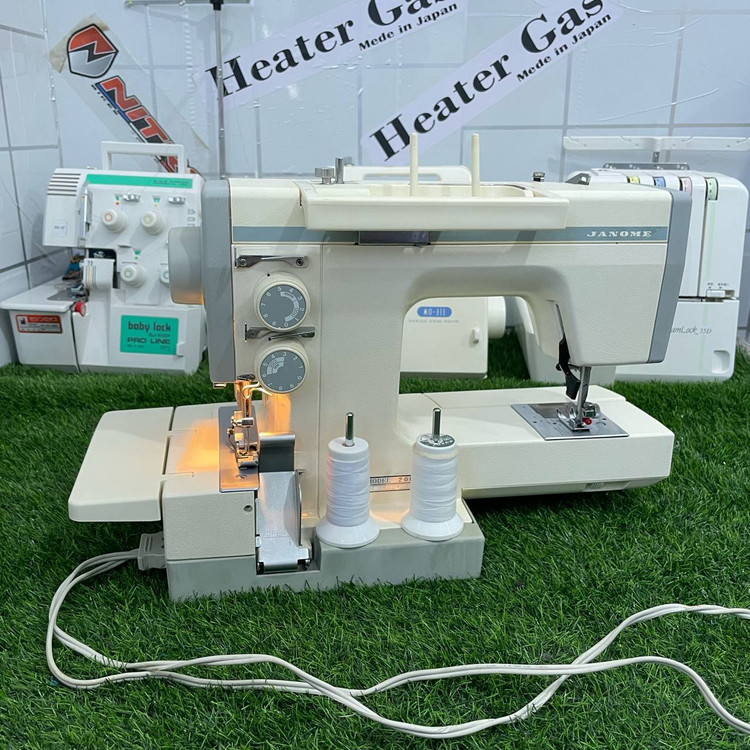 چرخ خیاطی و سردوز ژانومه دوکله مدل 2000 استوک