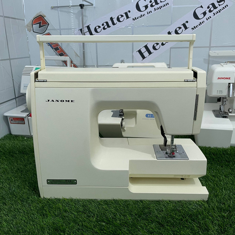 چرخ خیاطی ژانومه مدل 818 استوک