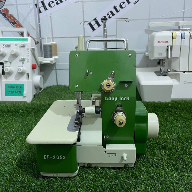 چرخ سردوز دو نخ BABY LOCK سبز مدل EF-205