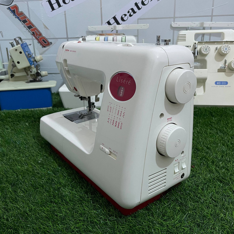 چرخ خیاطی برادر مدل Lisere استوک