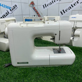 چرخ خیاطی ژانومه مدل 830