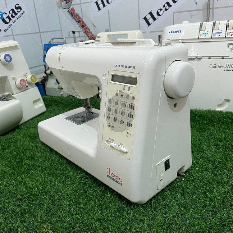 چرخ خیاطی ژانومه مدل 970