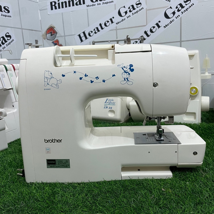 چرخ خیاطی و گلدوزی برادر همراه با کارگاه مدل Lapis استوک