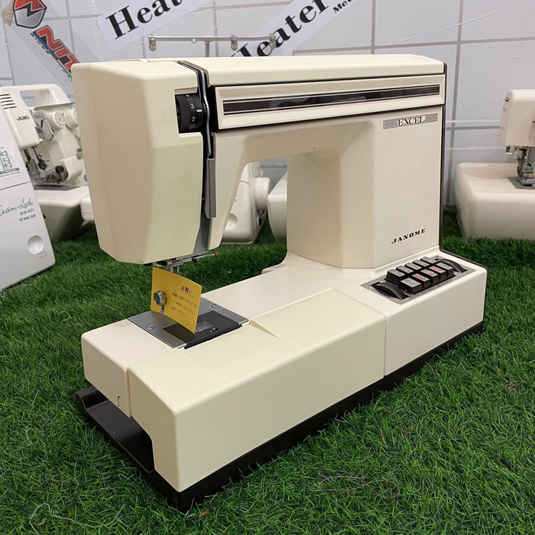 چرخ خیاطی ژانومه مدل 625 اکبند