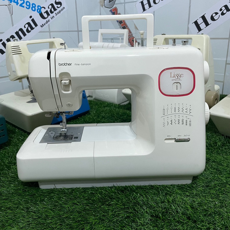 چرخ خیاطی برادر مدل Lisse Special