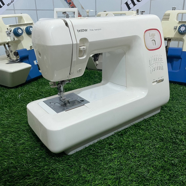 چرخ خیاطی برادر مدل Lisse Special